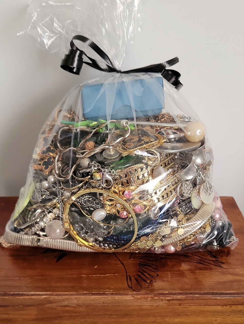 Mixed Mystery Bag Of Costume Jewelry 4lbs